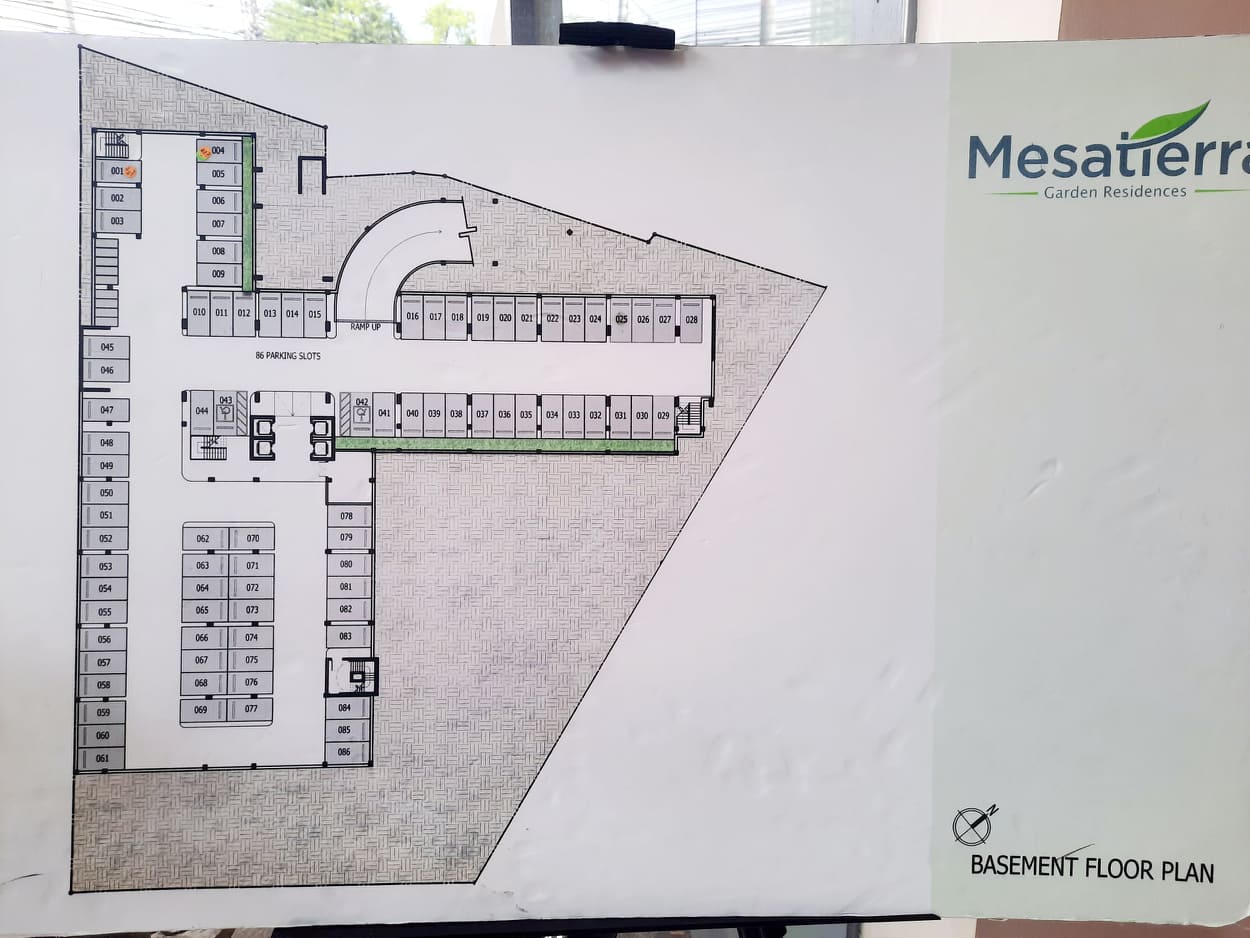 BASEMENT PARKING FLOOR PLAN